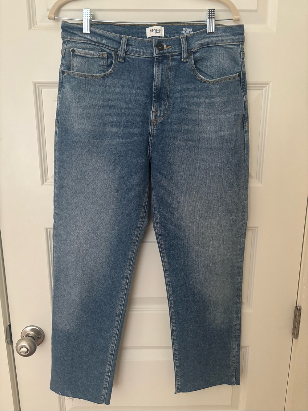 kensie Medium Blue Straight Jeans